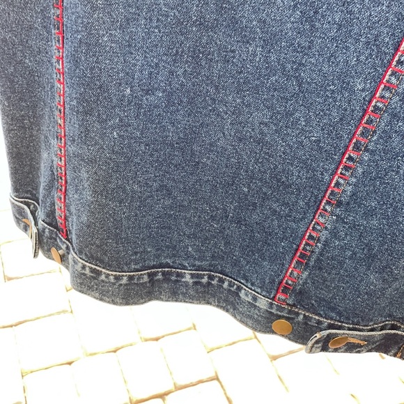 Cejon Jeans Jacket sz M Sleeveless Embellished Denim Vest Red Stitching EUC cute - Picture 16 of 17